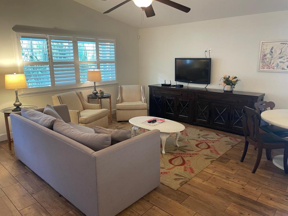 Modern, Upscale, And New Blue Bungalow In The Heart Of Downtown St Augustine St. Augustine Exterior photo